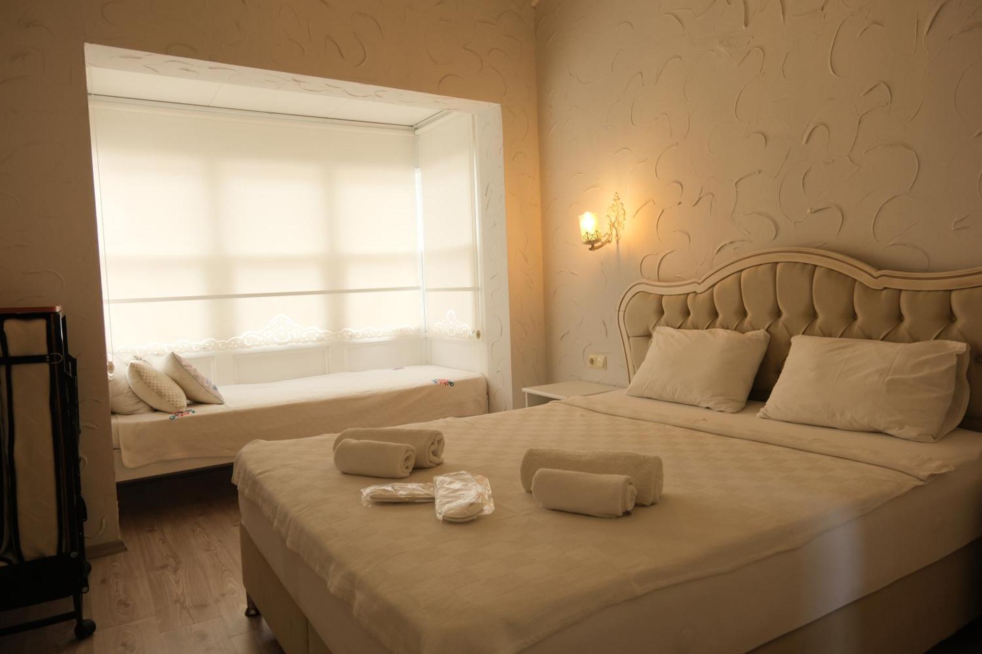 Kybele Suites Alaçatı Extérieur photo