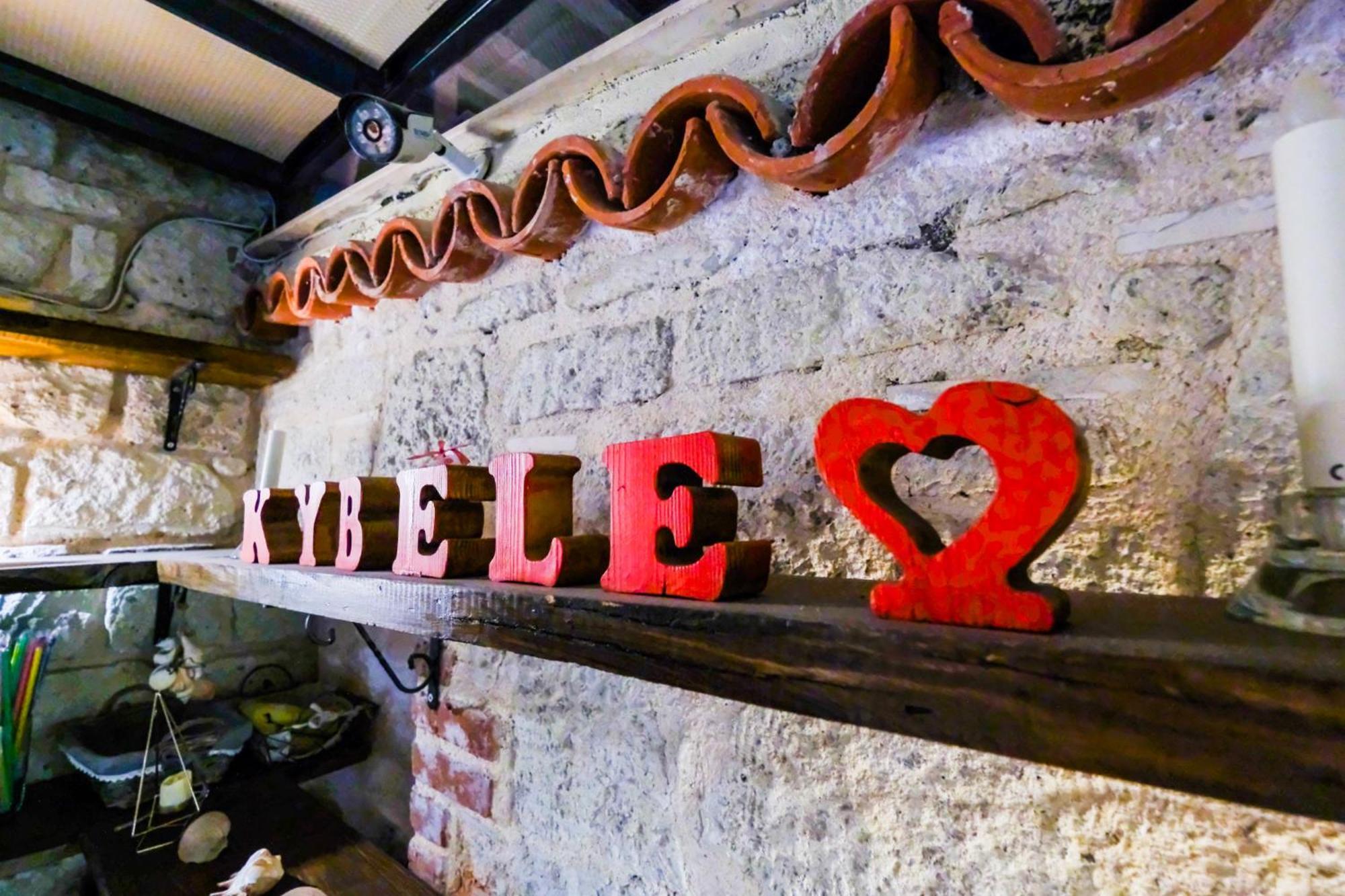 Kybele Suites Alaçatı Extérieur photo