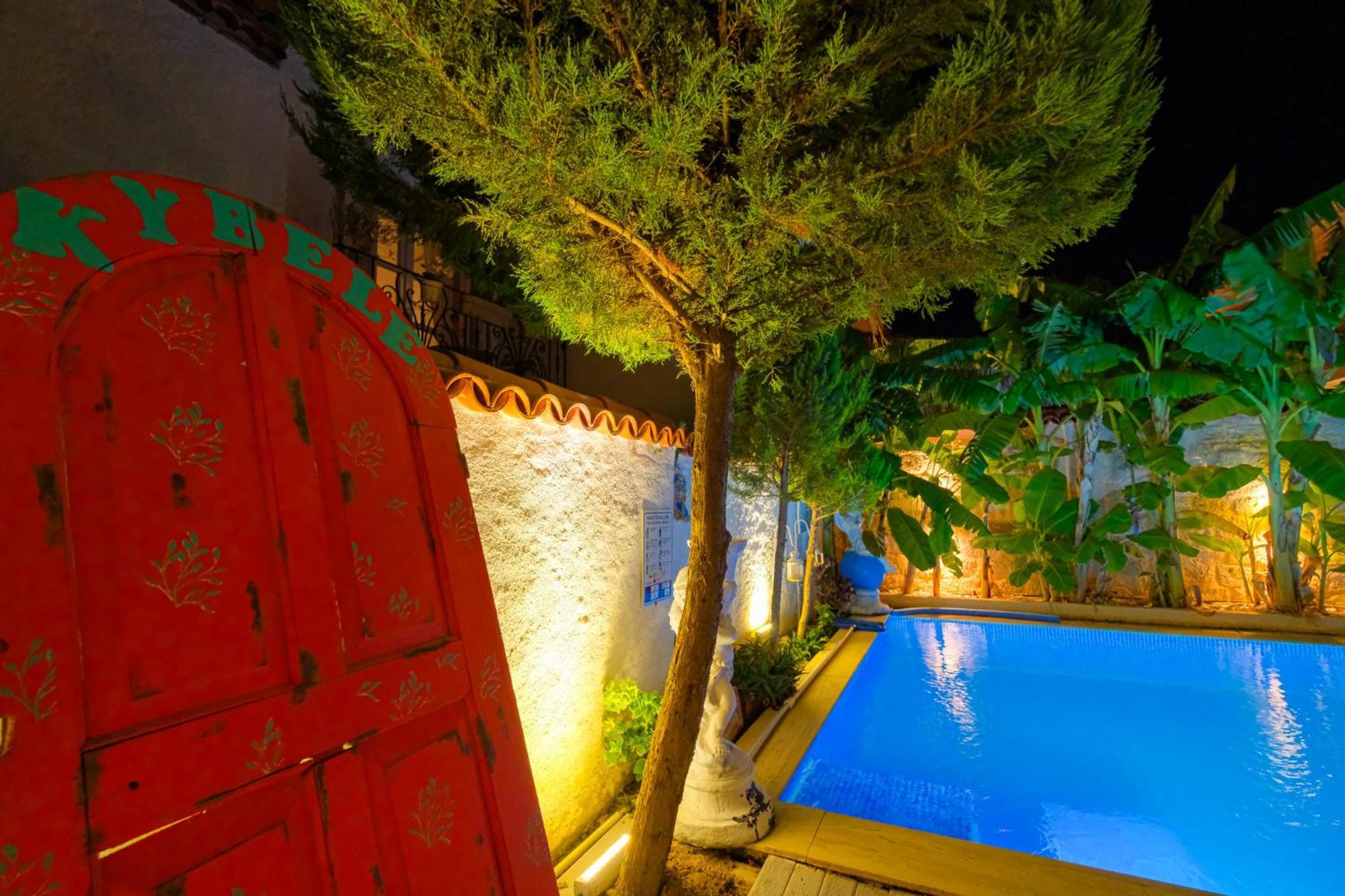 Kybele Suites Alaçatı Extérieur photo